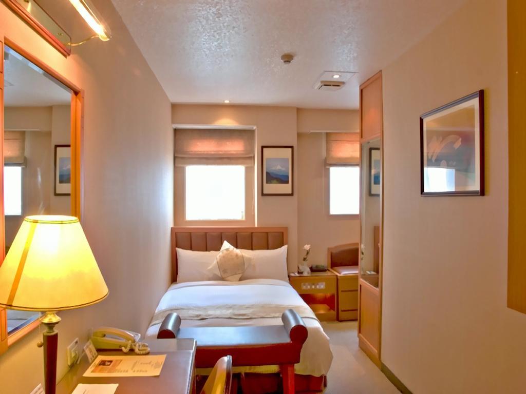First Hotel Taipei Extérieur photo