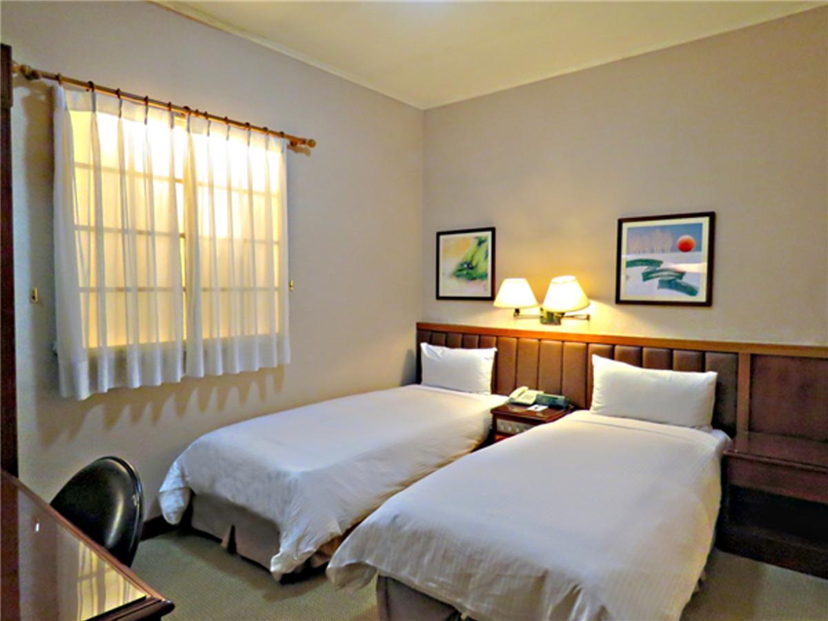 First Hotel Taipei Extérieur photo
