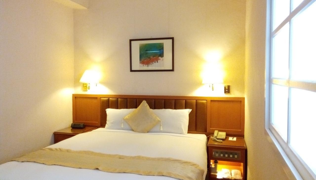 First Hotel Taipei Extérieur photo