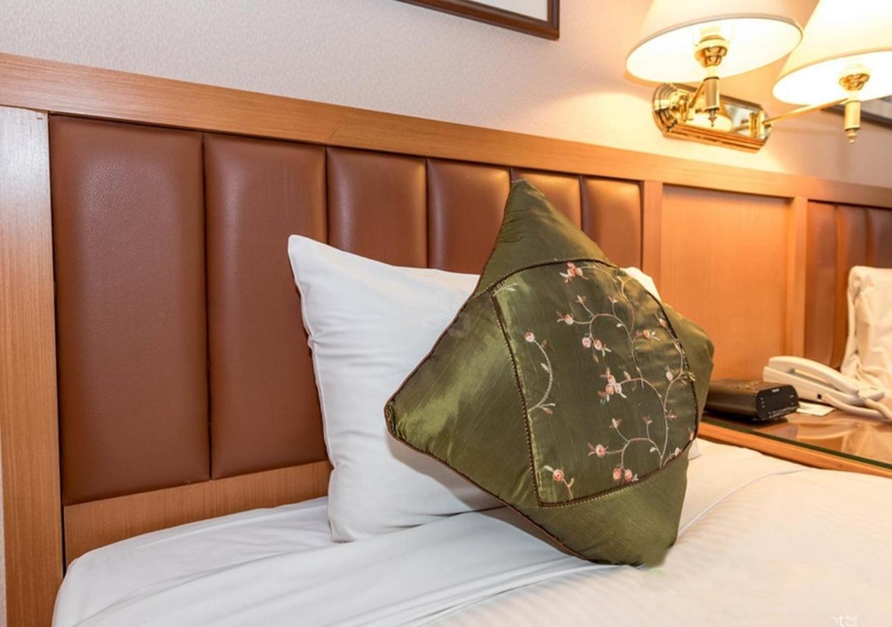 First Hotel Taipei Extérieur photo
